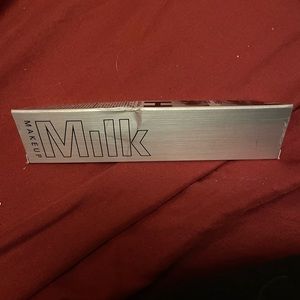 Milk kush mascara